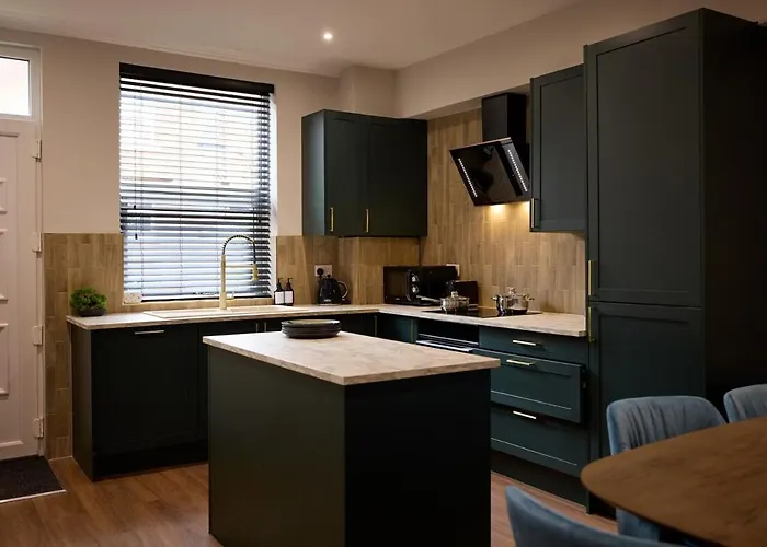 Hébergement de vacances Luxe Home, Long Savings, Central, Parking