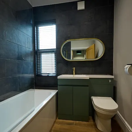 Luxe Home, Long Savings, Central, Parking *